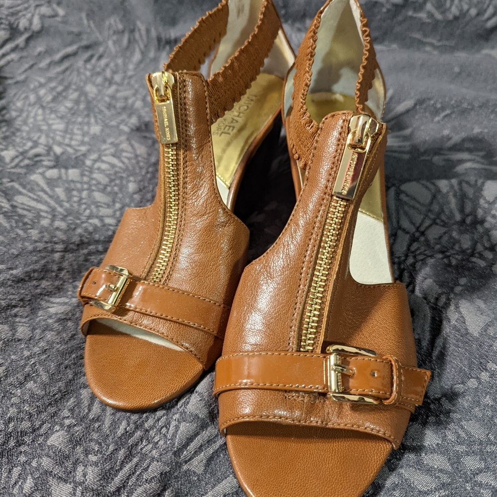 Michael Kors tan zipper wedges